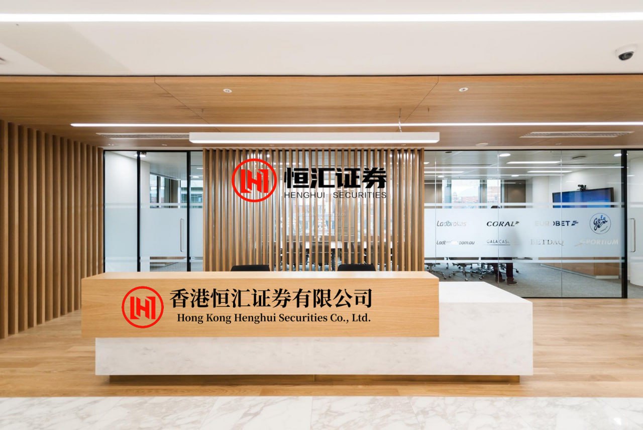 维嘉资本 眯眯小眼、肥厚嘴唇，为啥很多华人去了美国，就变得不像中国人了